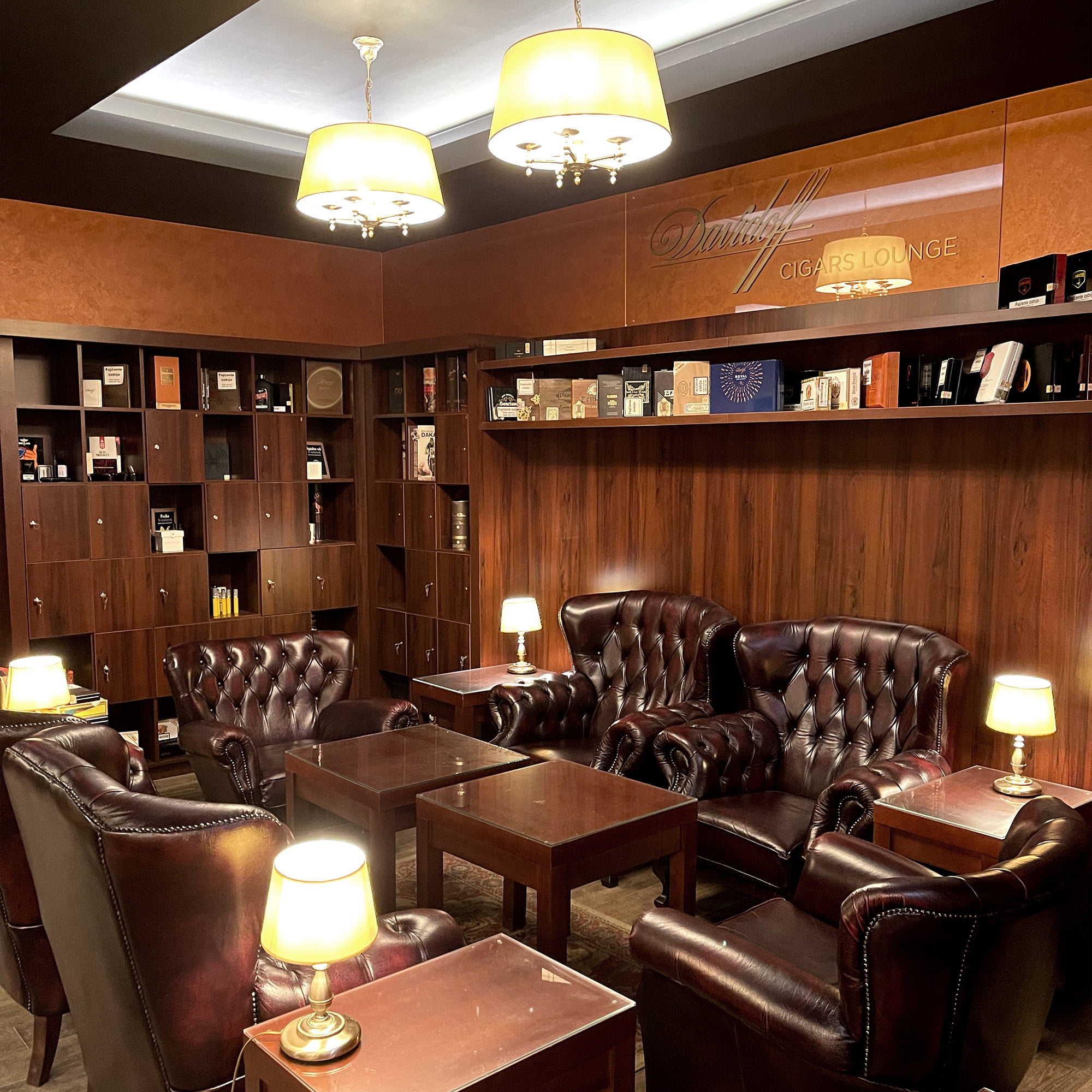 Interiér Premium Cigar Lounge v Bratislave